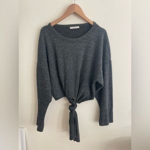 Zara Grey Cropped Sweater Size L